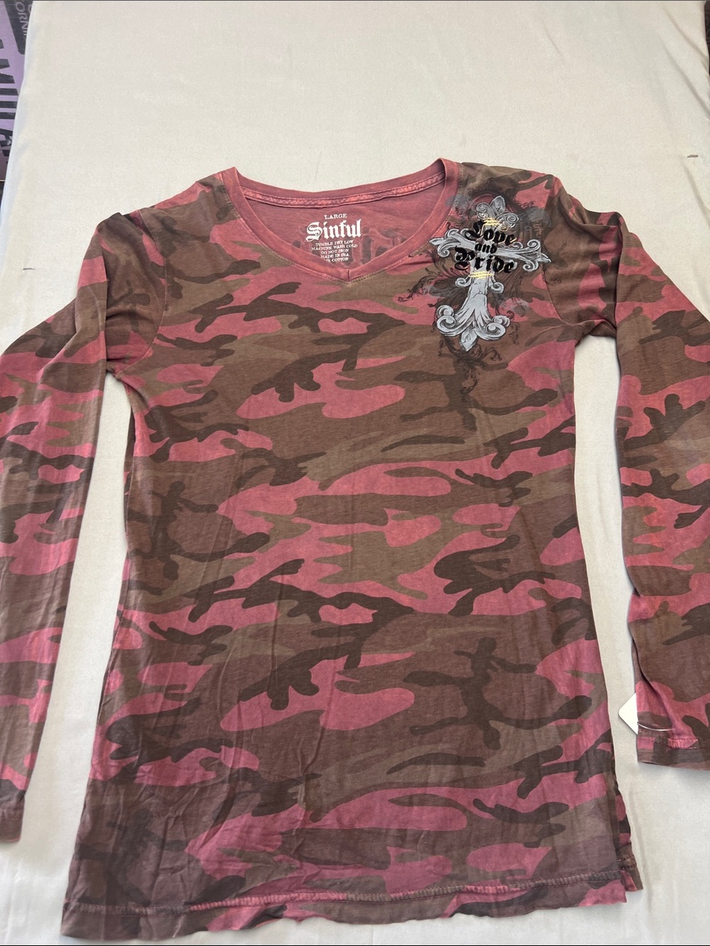 Sinful Pink & Brown Camo V‑Neck Long Sleeve Tee